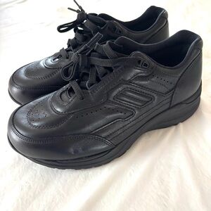 NWOT SAS Black Journey Lace Up Sneakers Comfort Cushion Sole Cool Step SZ 7.5 W